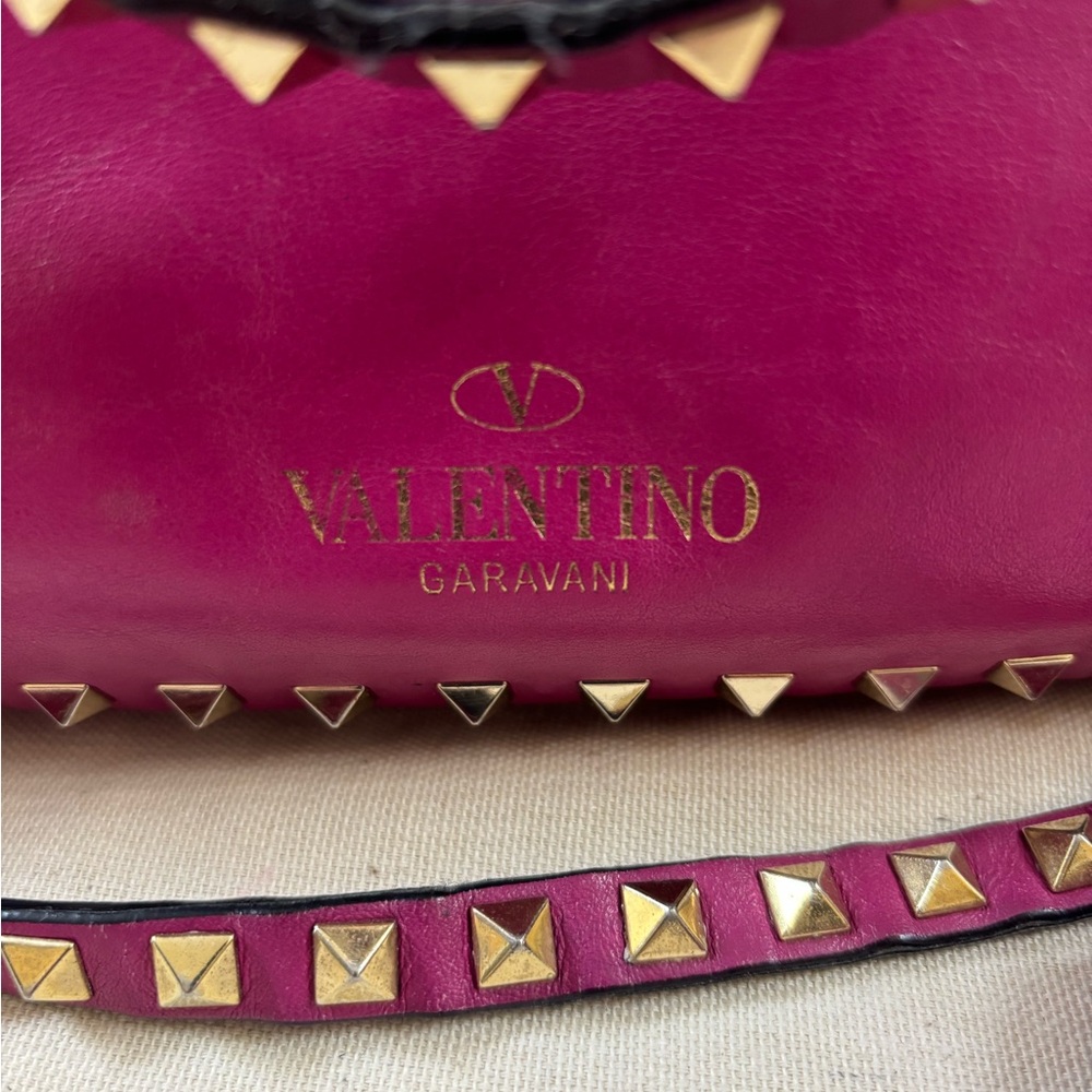 ๐ Valentino Garavani iconic 2 way tote bag๐ - Picture 10 of 14